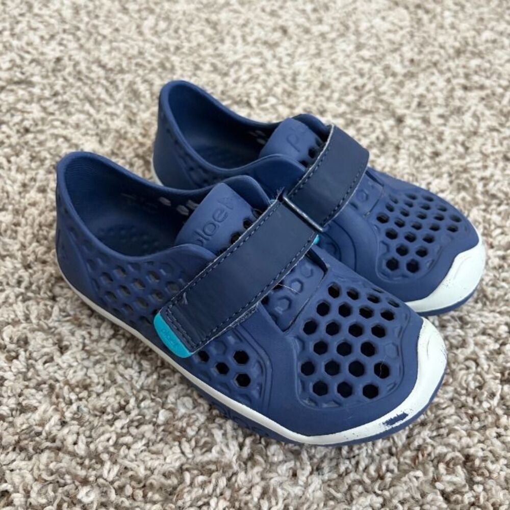 Size 10 / Boys PLAE Mimo Water Shoes